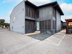 909 Reinli ST 103, Austin TX 78751