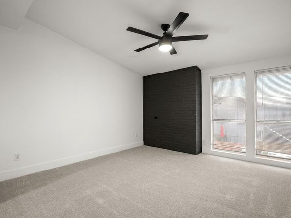 909 Reinli ST 103, Austin TX 78751
