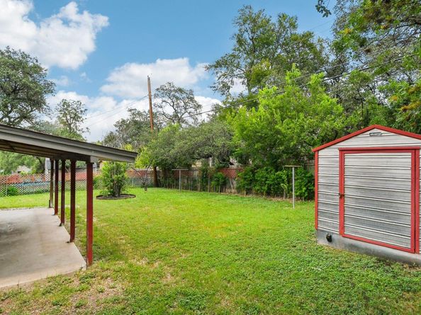 8401 Tecumseh DR, Austin TX 78753