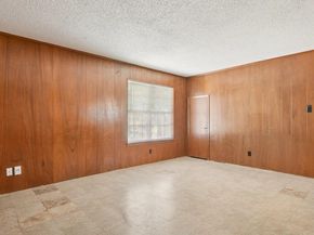 8401 Tecumseh DR, Austin TX 78753