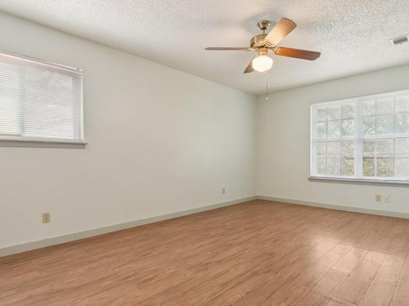 8401 Tecumseh DR, Austin TX 78753