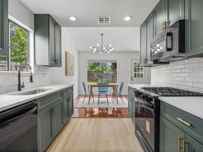 1806 Krizan Ave, Austin TX 78727