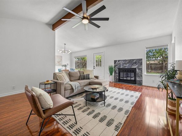 1806 Krizan Ave, Austin TX 78727