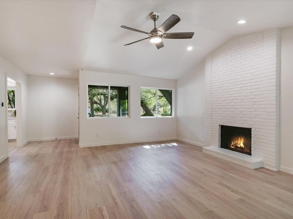 5900 Mountainclimb DR 1, Austin TX 78731