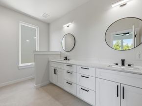 2309 Montopolis DR 6, Austin TX 78741