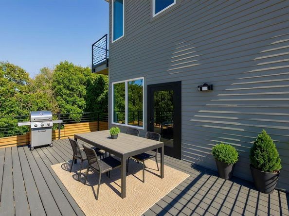 2309 Montopolis DR 6, Austin TX 78741