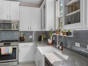 610 Bernstein ST 14, Austin TX 78745