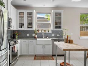 610 Bernstein ST 14, Austin TX 78745