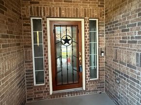 608 Pebblestone Walk DR, Cedar Park TX 78613