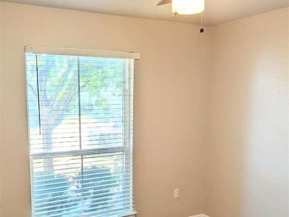 116 Moulins LN, Georgetown TX 78626