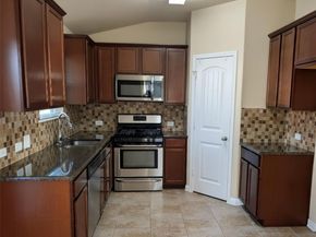 116 Moulins LN, Georgetown TX 78626