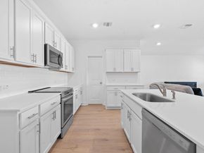 548 Tekoa DR, Georgetown TX 78628