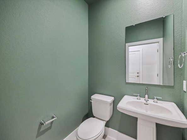 15602 Ellinger DR, Austin TX 78728