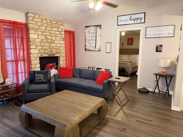 1910 Margalene WAY, Austin TX 78728