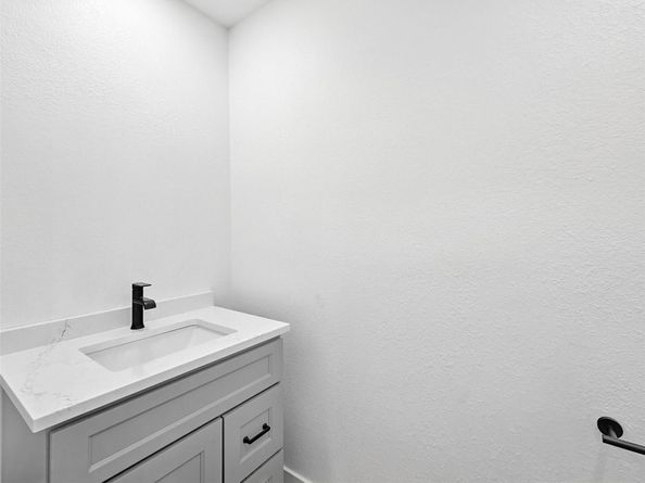 815 Buckingham PL, Austin TX 78745