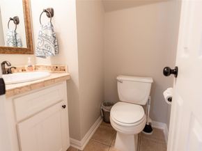 8518 Cahill DR 19, Austin TX 78729