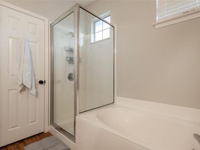 8518 Cahill DR 19, Austin TX 78729