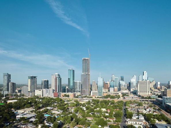 1401 E 3rd ST 2, Austin TX 78702