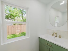 1907 E 21st ST, Austin TX 78722
