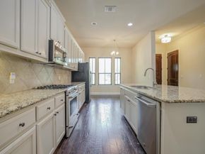 4524 Berkman DR, Austin TX 78723