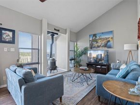 111 Comanche PT, Point Venture TX 78645