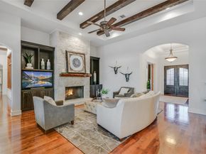 6504 Lantern View DR, Jonestown TX 78645