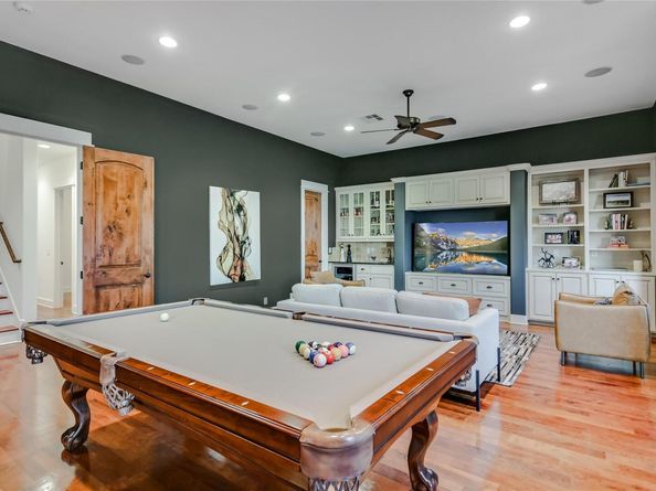 6504 Lantern View DR, Jonestown TX 78645