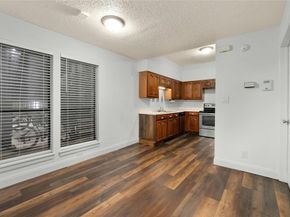 1910 Robbins PL 103, Austin TX 78705