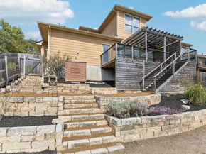 6701 Covered Bridge DR 40, Austin TX 78736