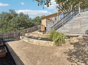 6701 Covered Bridge DR 40, Austin TX 78736