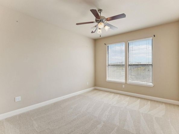6701 Covered Bridge DR 40, Austin TX 78736