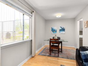 2303 East Side DR 101, Austin TX 78704