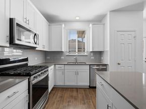 1605 Holly Lake DR, Leander TX 78641