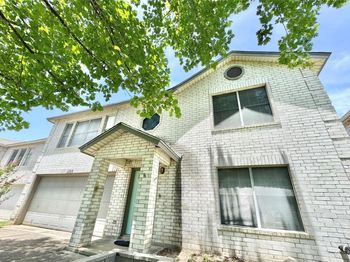 2204 Desco DR
