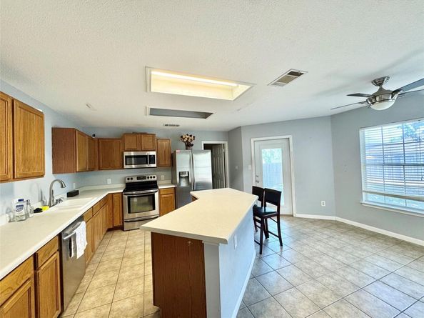 2204 Desco DR, Austin TX 78748