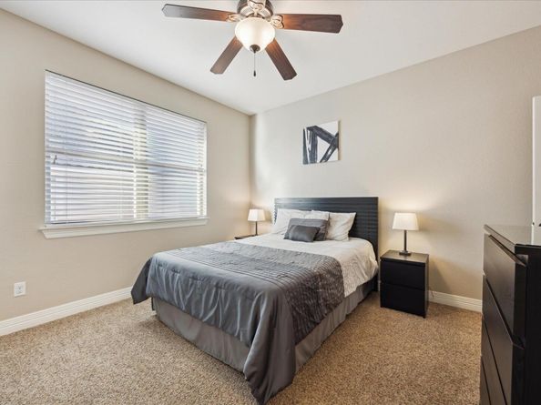613 Horseback HOLW, Austin TX 78732
