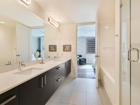 222 West Ave 1613, Austin TX 78701