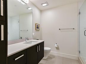 222 West Ave 1613, Austin TX 78701
