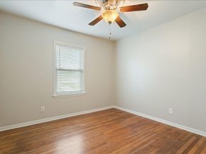804 Ash ST, Georgetown TX 78626