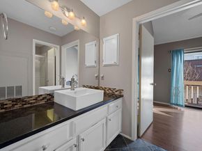 2210 Pearl ST 301, Austin TX 78705