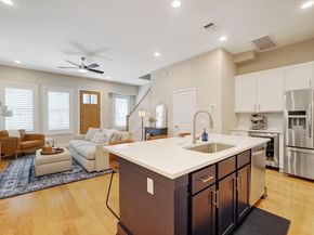 2520 Bluebonnet LN 41, Austin TX 78704