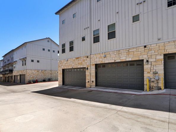 2520 Bluebonnet LN 41, Austin TX 78704