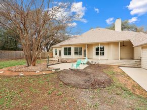 2003 Fountainwood DR, Georgetown TX 78633