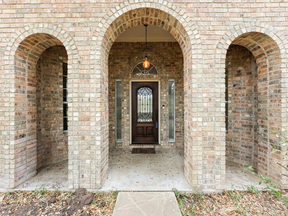 2003 Fountainwood DR, Georgetown TX 78633