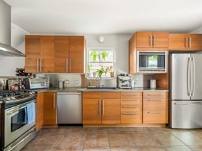 2202 Garden ST, Austin TX 78702