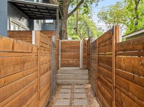2202 Garden ST, Austin TX 78702