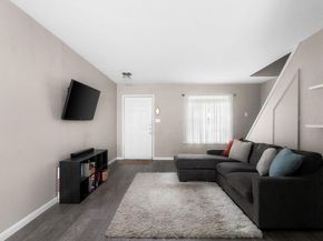 1912 Lightsey RD 4, Austin TX 78704