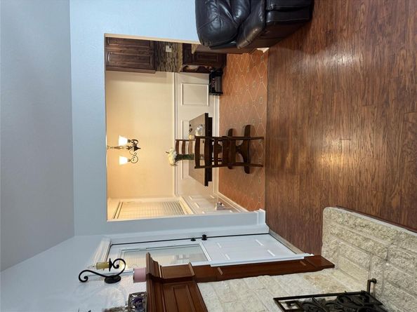 902 Bodgers Dr, Austin TX 78753