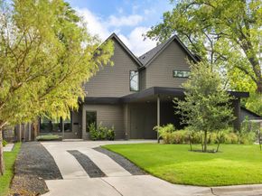 1304 Richcreek RD A, Austin TX 78757