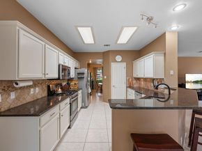 8125 Luling LN, Austin TX 78729